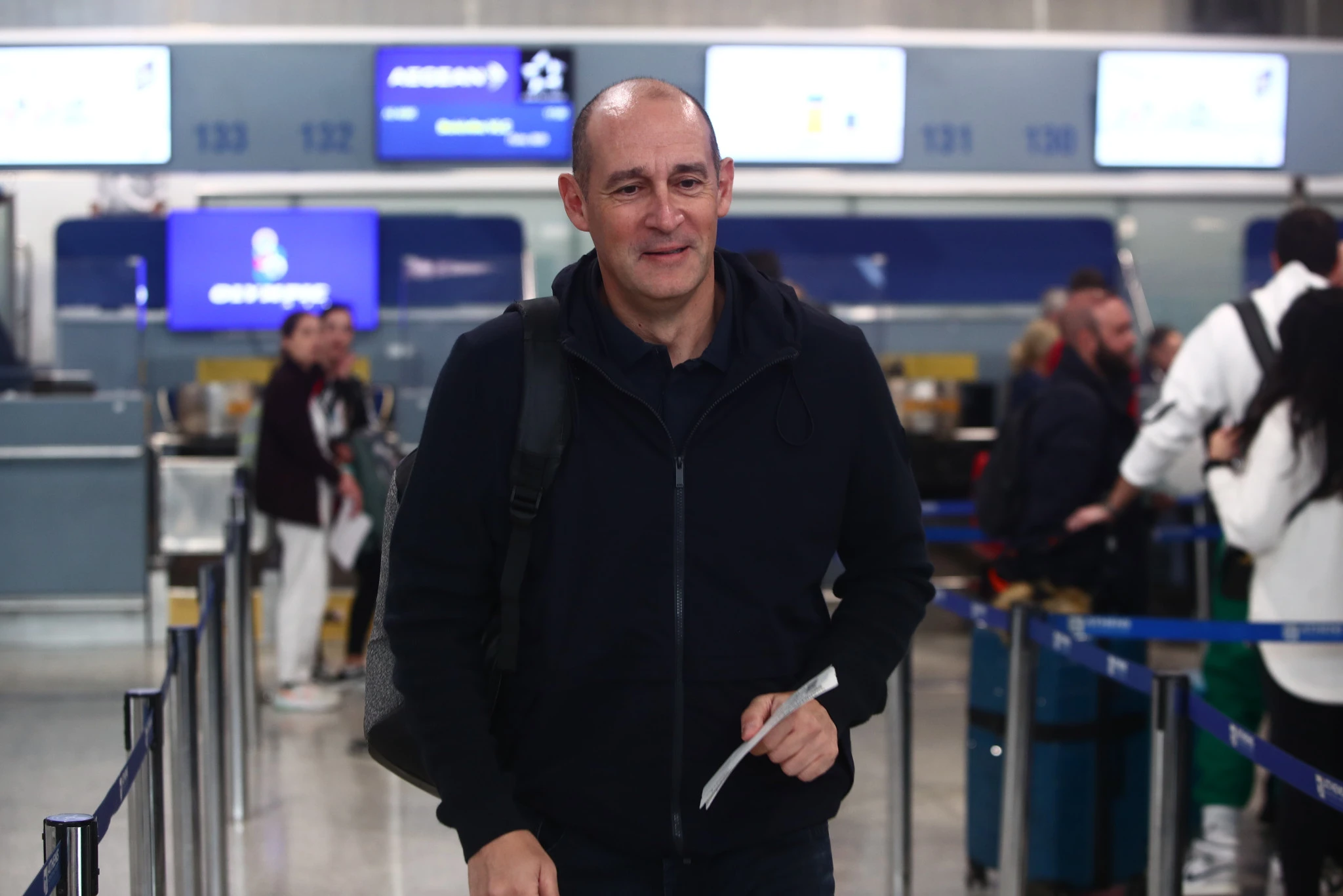 Ο Παναγιώτης Αγγελόπουλος στην αναχώρηση του Ολυμπιακού για τη Βαλένθια / πηγή: eurokinissi