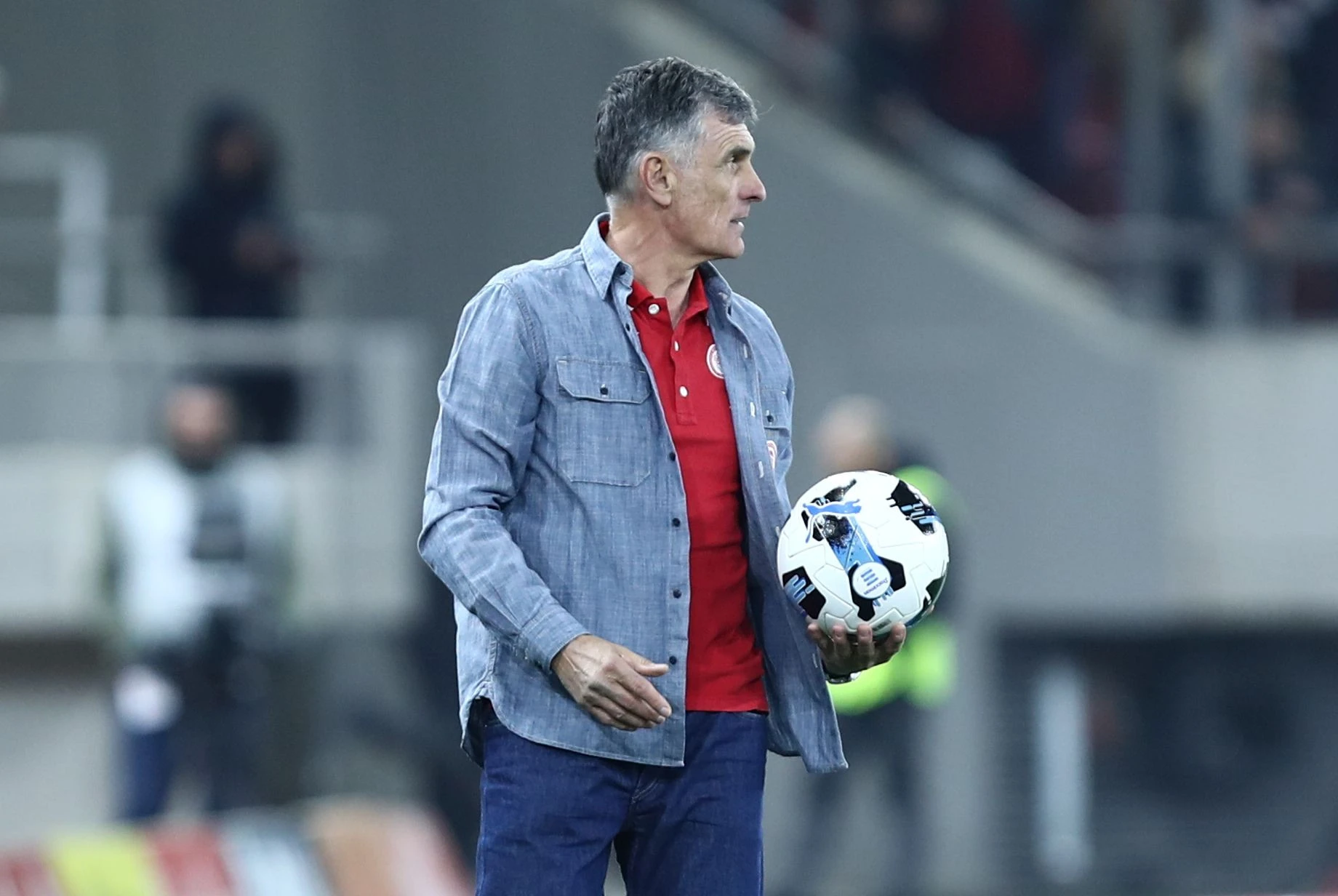 Ο Χοσέ Λουίς Μεντιλίμπαρ δήλωσε ότι ο Ολυμπιακός έκανε λάθος προγραμματισμό σχετικά με τον αριθμό ξένων ποδοσφαιριστών στο ρόστερ του / Πηγή: Intime