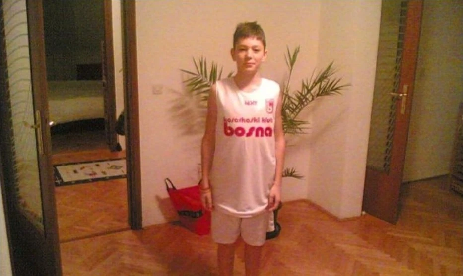 Ο Τζέντι Οσμάν με την φανέλα της Μπόσνα στο Σεράγεβο όταν ήταν 12 ετών