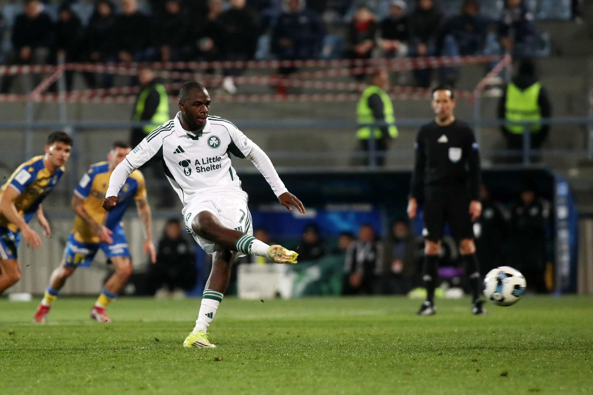 Το γκολ του Ανδρέα Τεττέη από την άσπρη βούλα στον αγώνα με τον Αστέρα AKTOR - ΠΗΓΗ: NTIME