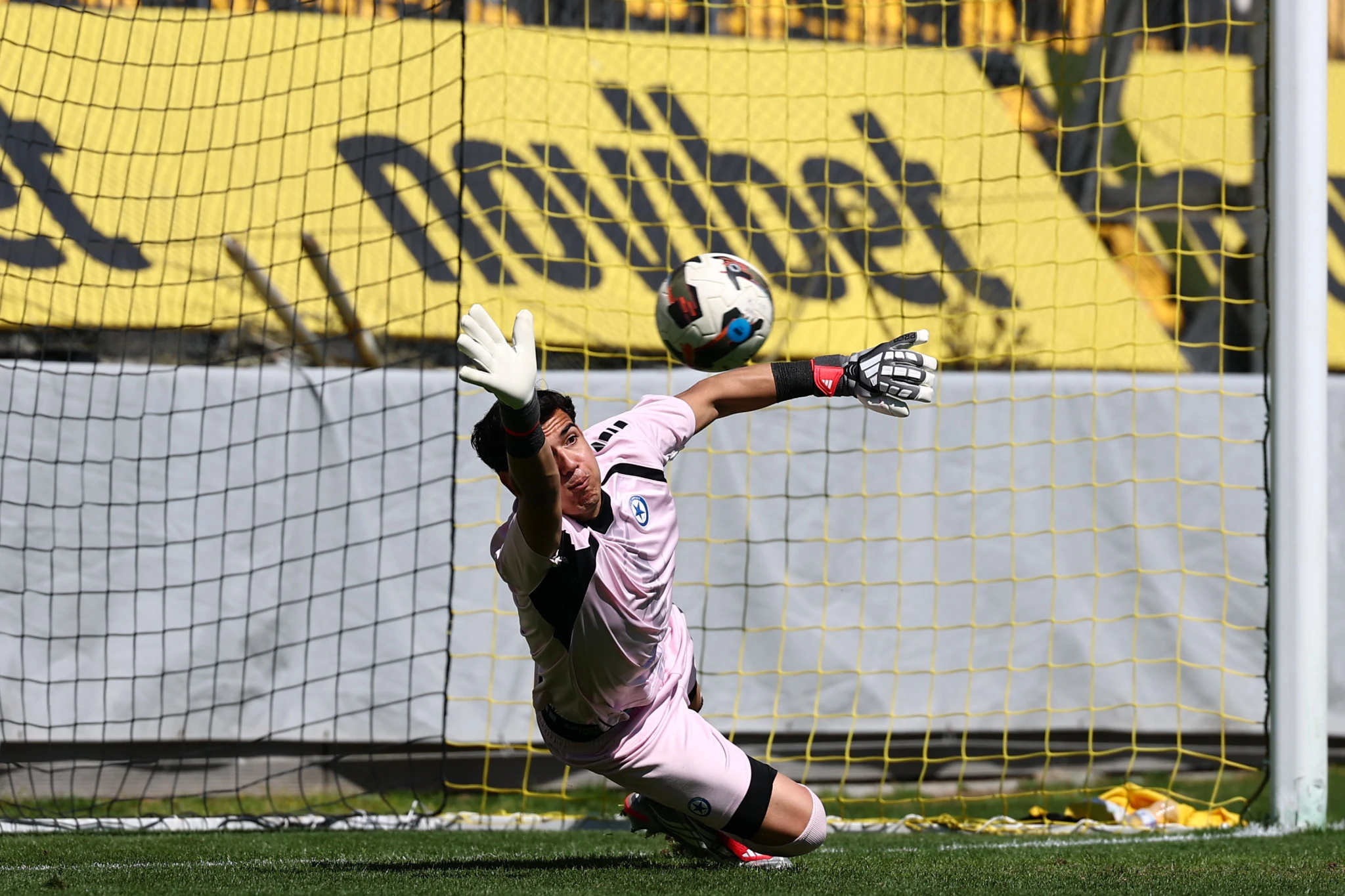 Ο Άρης νίκησε στα πέναλτι τον Ατρόμητο στον τελικό Κυπέλλου Κ19 / Πηγή: Eurokinissi