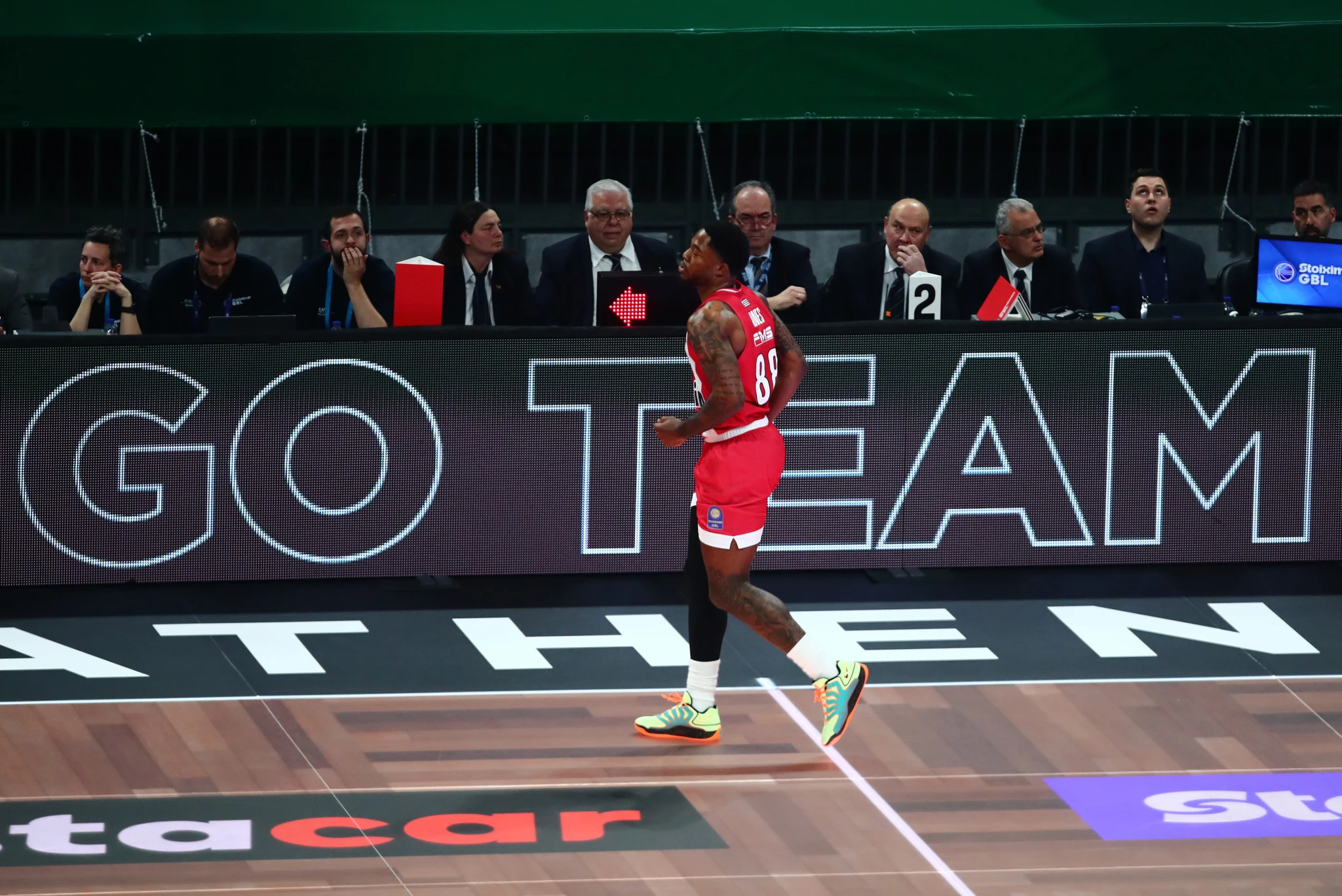 Ο Ταϊρίκ Τζόουνς θα χάσει δύο εβδομάδες δράσης: Παραπάνω η στιγμή που αποχωρεί απ