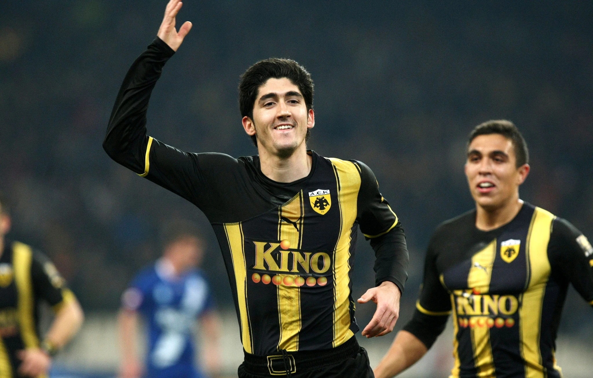 Ο Χοσέ Κάρλος πανηγυρίζει γκολ που πέτυχε με την ΑΕΚ κόντρα στον ΠΑΣ Γιάννινα το 2011 / Πηγή: Intime