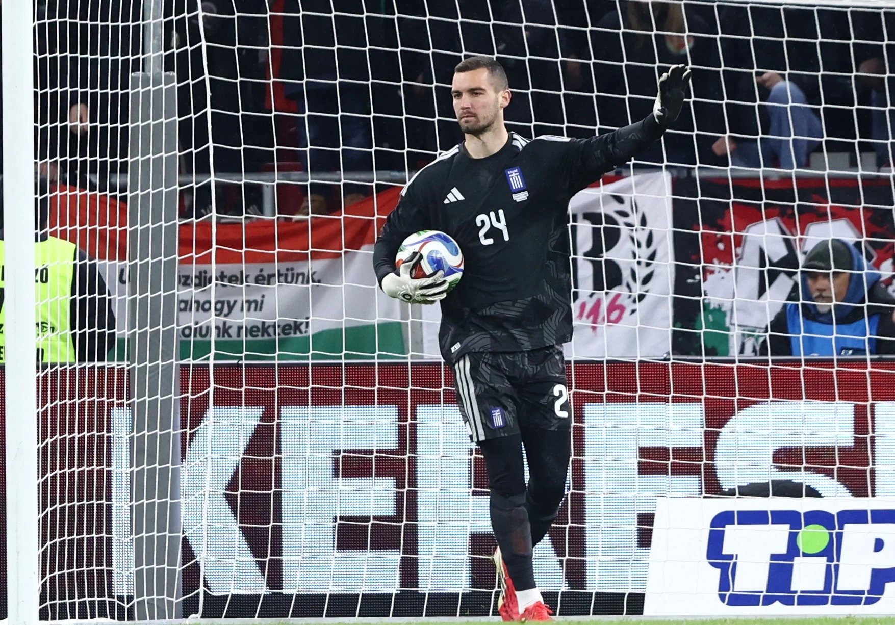 Ο Αντώνης Τσιφτσής με την φανέλα της Εθνικής Ελλάδας / Πηγή: Eurokinissi