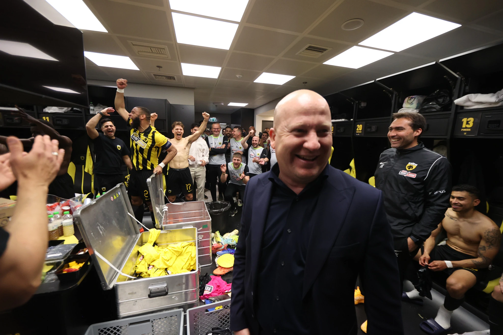 Ο Μάρκο Νίκολιτς στα αποδυτήρια της ΑΕΚ /Πηγή: Intime