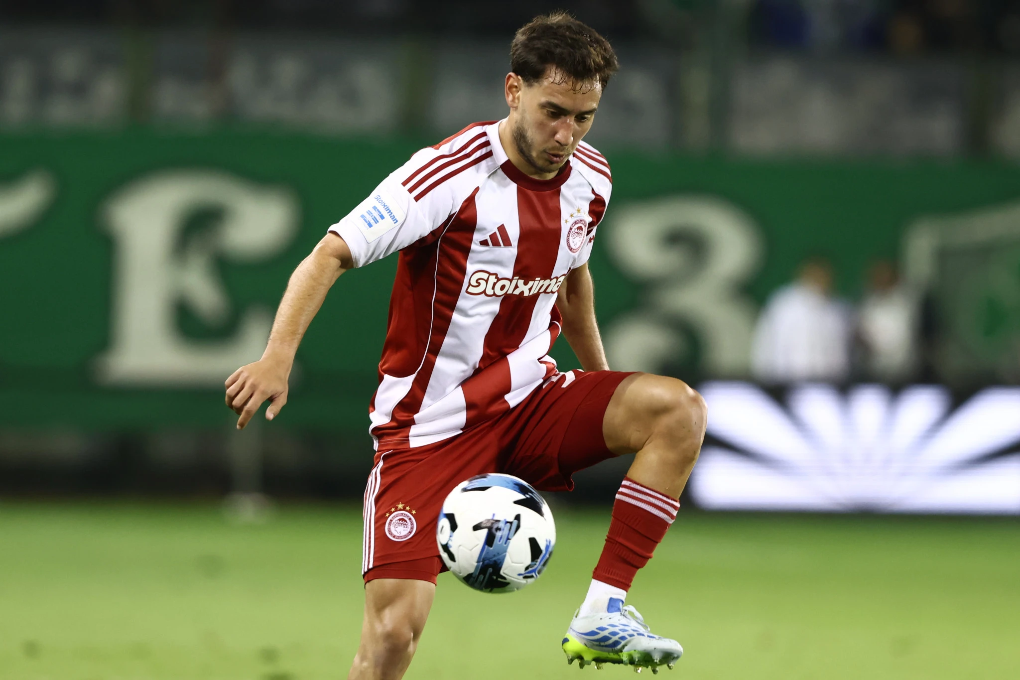 Ο Σαντιάγο Έσε στη νίκη (2-0) του Ολυμπιακού επί του Παναθηναϊκού στη Λεωφόρο / Πηγή: Intime