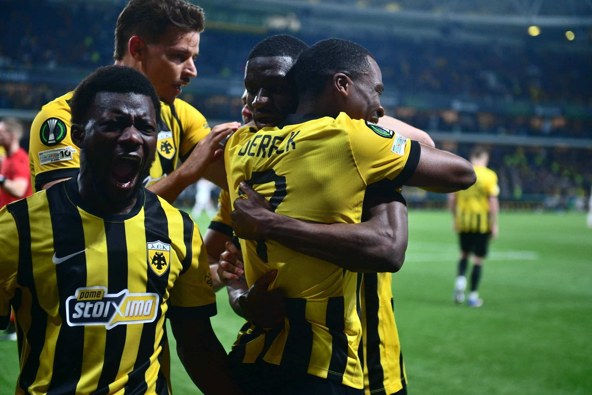 Οι πανηγυρισμοί της ΑΕΚ μετά το 3ο γκολ επί της Ράγιο Βαγιεκάνο / Πηγή: Eurokinissi
