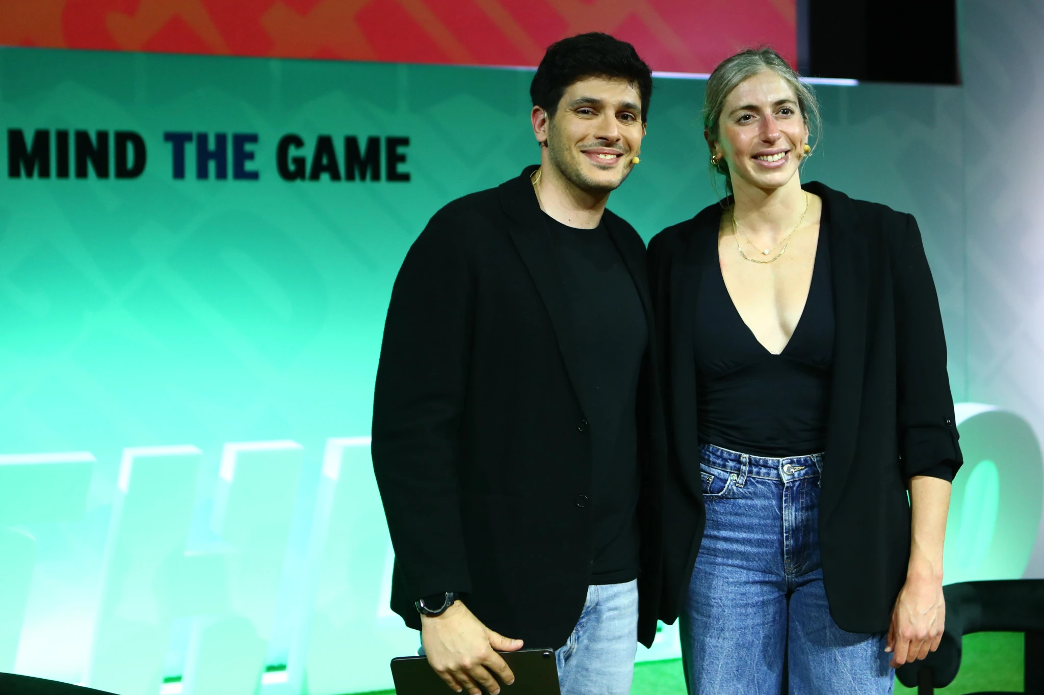 Ο Παναγιώτης Βότσης με την Άννα Ντουντουνάκη στο συνέδριο του Athletiko/ Πηγή: Eurokinissi