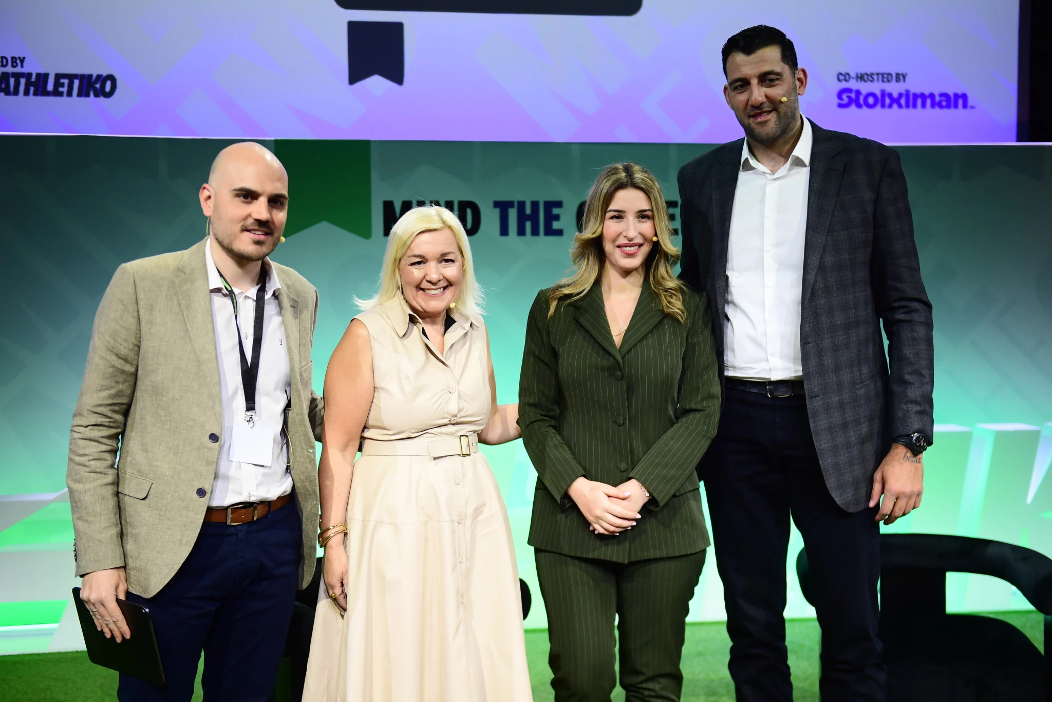 Ο Γιάννης Μπουρούσης, η Μαρίνα Κουταρέλλη, η Λώρα Δημητρίου και ο Κώστας Σωτηρόπουλος&nbsp;στο συνέδριο του Athletiko/ Πηγή: Eurokinissi