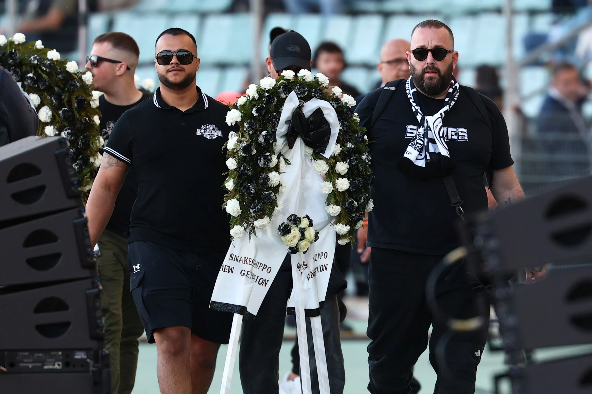 stefania-6948498.jpg?v=0