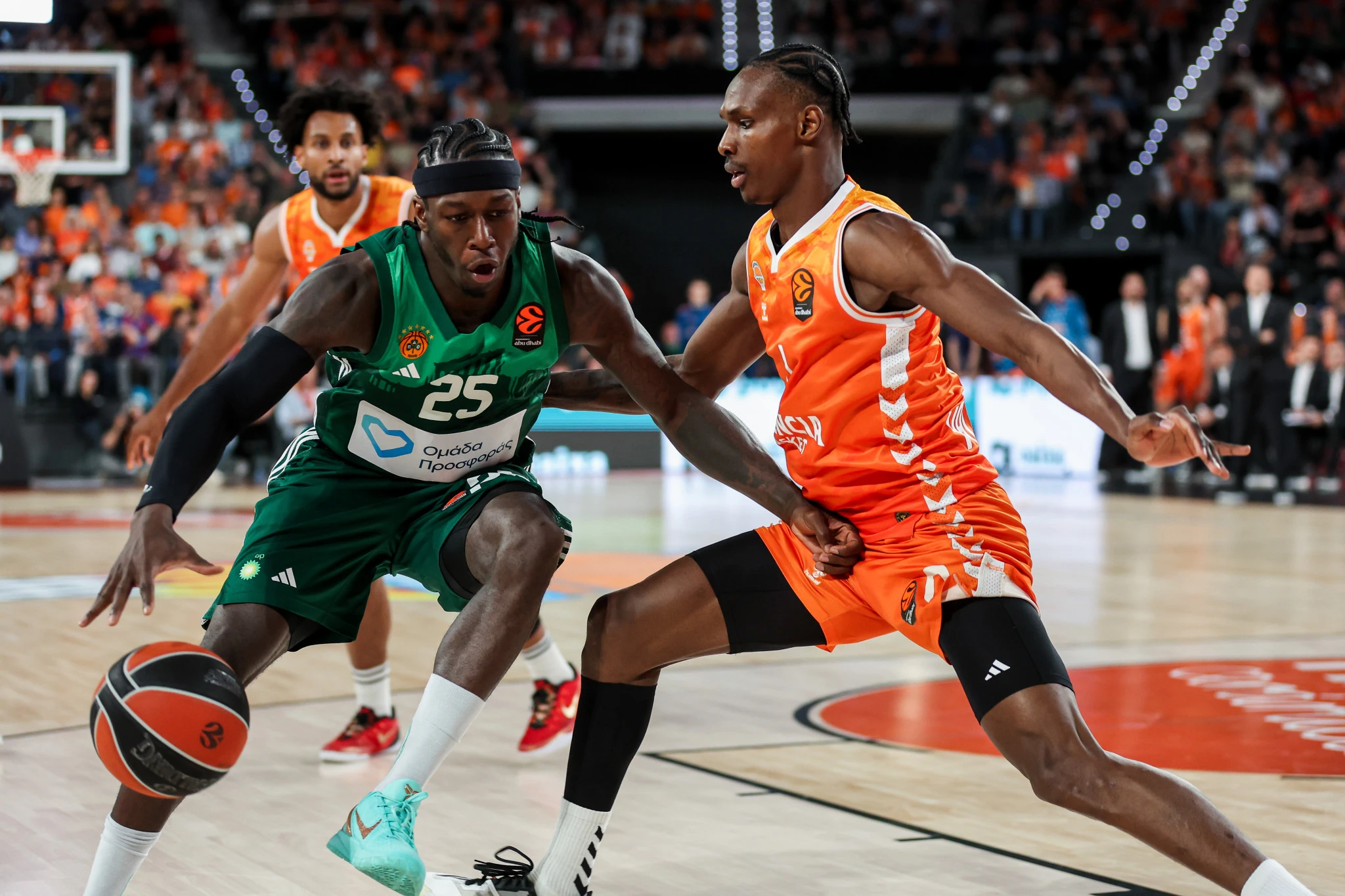 Ο Παναθηναϊκός κυριάρχησε στο πρώτο μέρος απέναντι στη Βαλένθια / Stolis v.