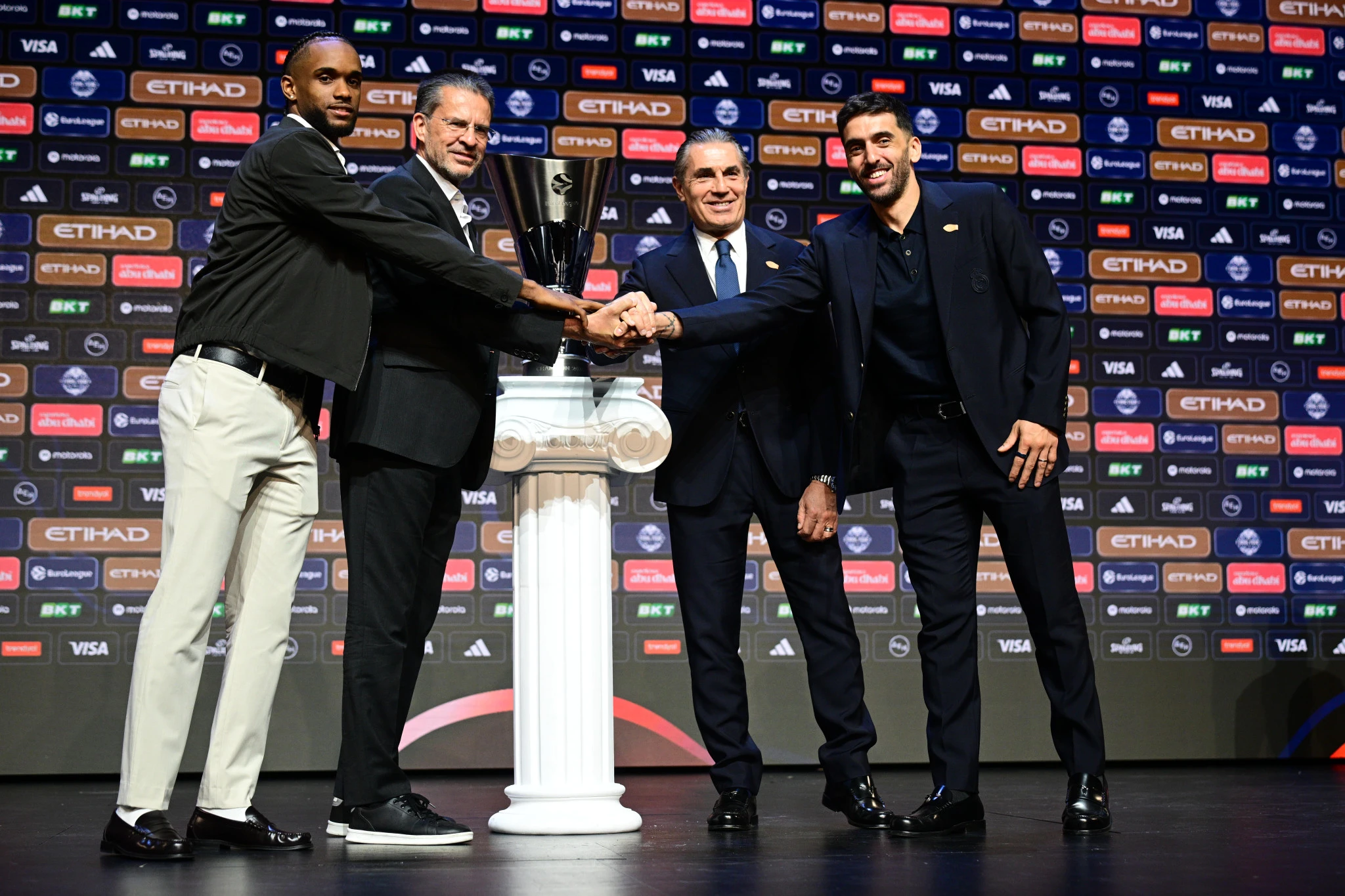 Η EuroLeague αναδεικνύει τον φετινό της πρωταθλητή στην Αθήνα / Eurokinissi