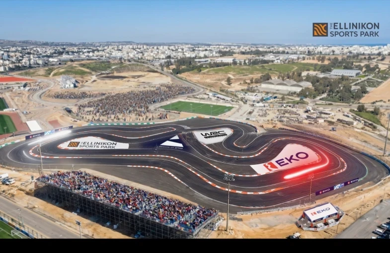 Η EKO Super Special Stage θα είναι ασφάλτινη, συνολικού μήκους 1.860 μ., και θα διεξαχθεί σε διπλή χάραξη, με δύο αγωνιστικά αυτοκίνητα να κινούνται παράλληλα, 