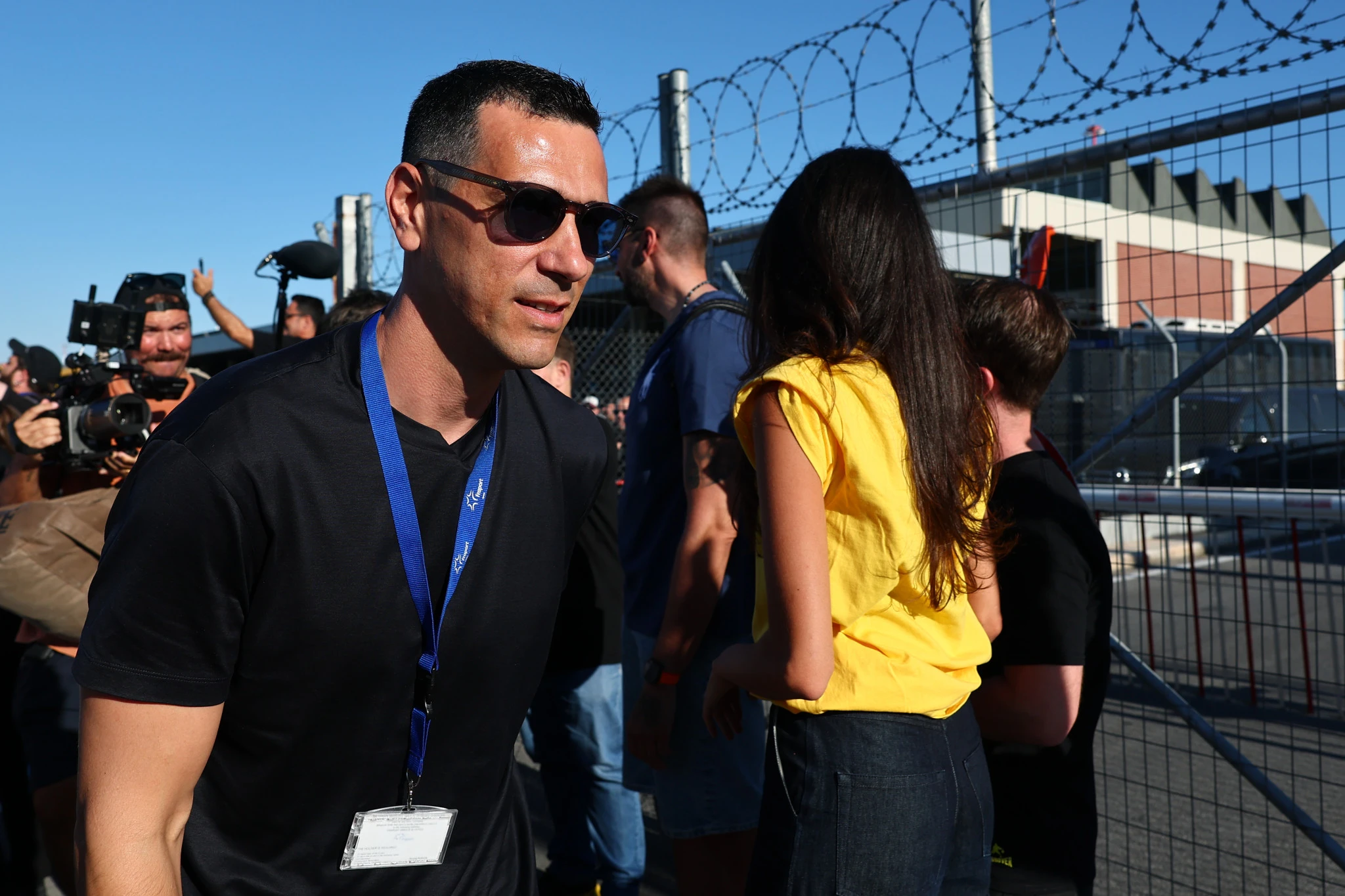 Ο Νίκος Ζήσης στο αεροδρόμιο για την άφιξη Σπανούλη, Πηγή: Eurokinissi