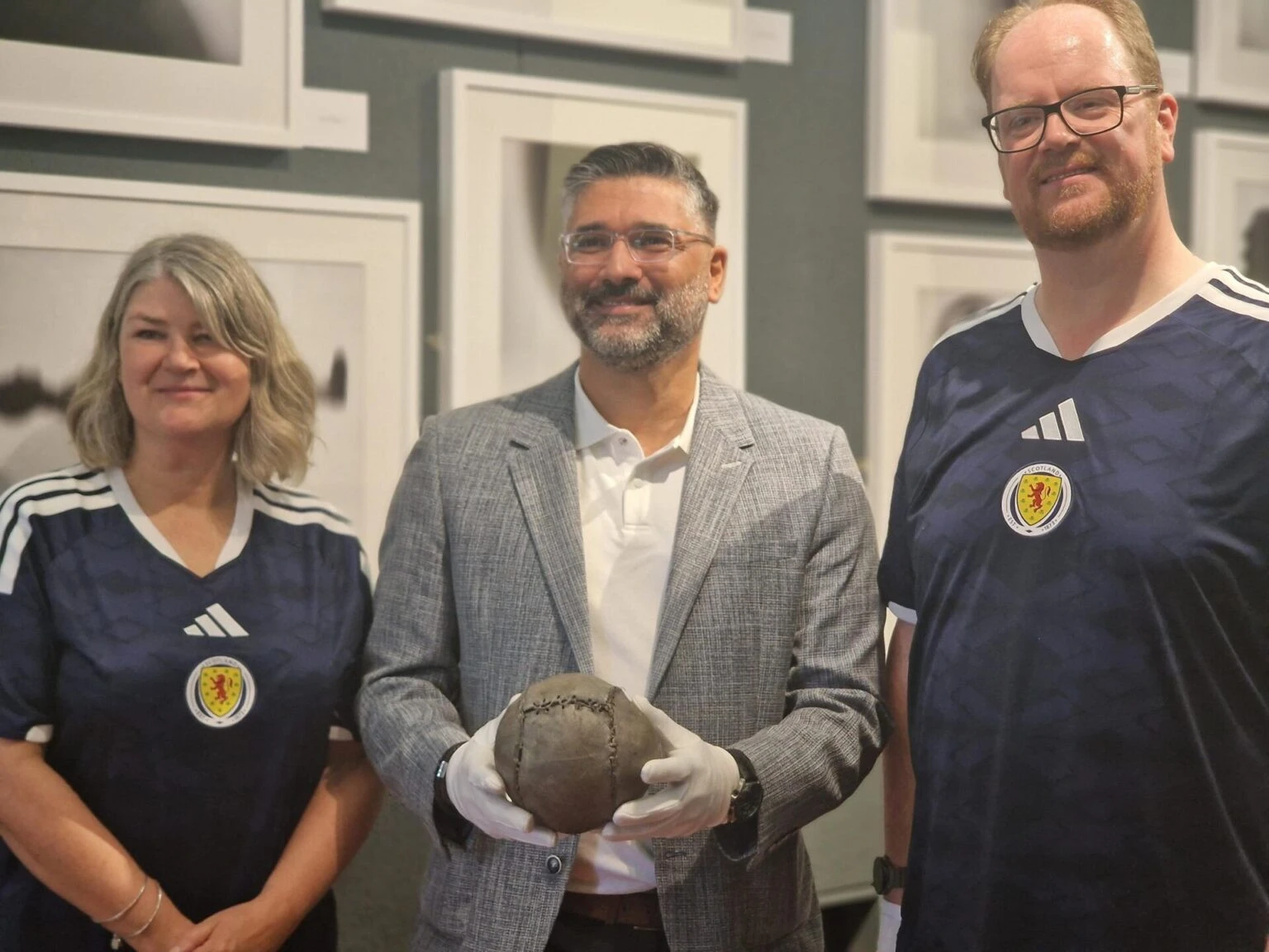 Caroline Mathers, Director of The Stirling Smith, Faroque Hussain, Honorary Consul of Brazil KPM, based in Glasgow, and Neil Benny, Chair of The Stirling Smith. Caroline Mathers, Director of The Stirling Smith, Faroque Hussain, Honorary Consul of Brazil KPM, based in Glasgow, and Neil Benny, Chair of The Stirling Smith.