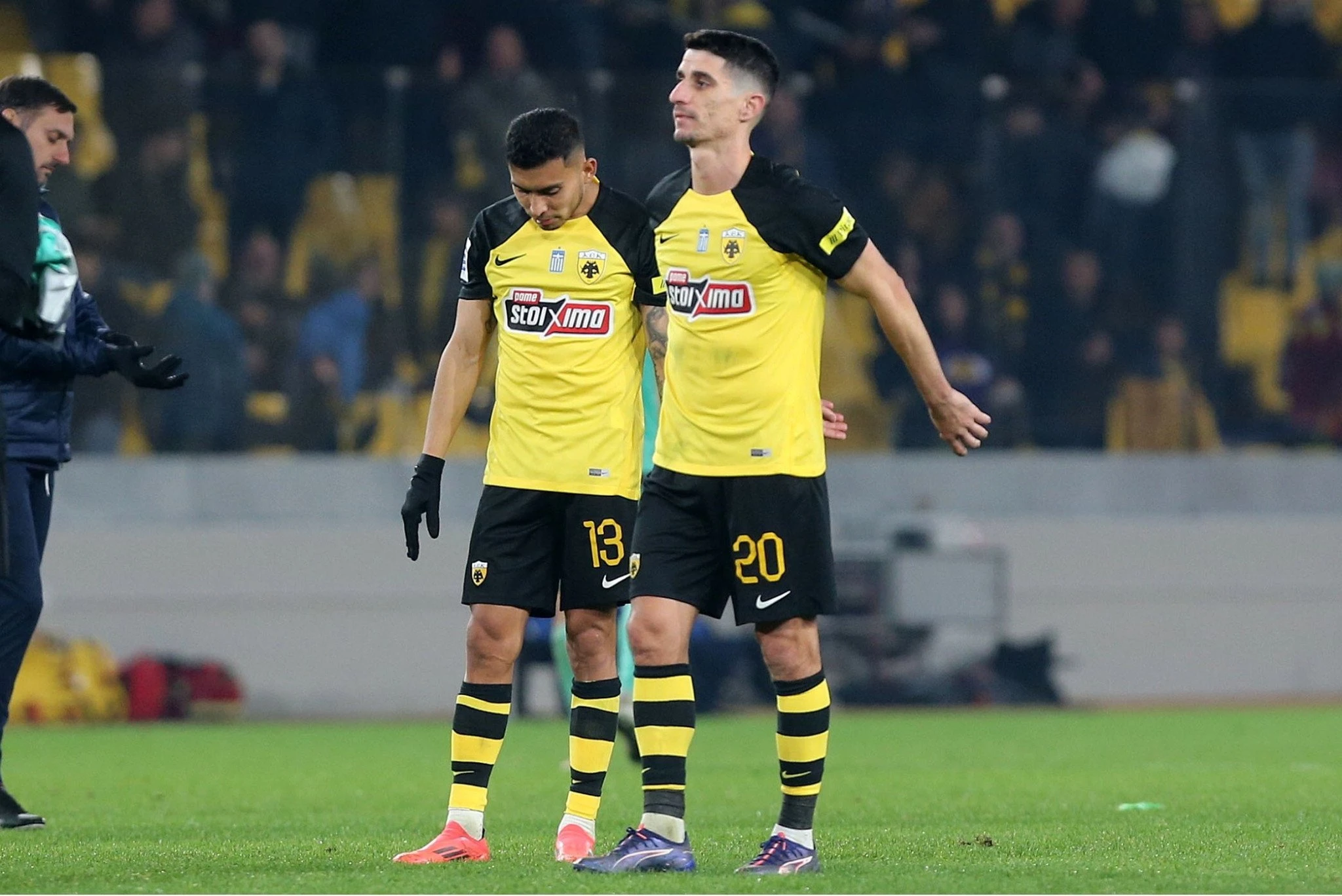 Ο&nbsp;Πέτρος Μάνταλος και ο&nbsp;Ορμπελίν Πινέδα με την&nbsp;ΑΕΚ/&nbsp;Πηγή: Intime