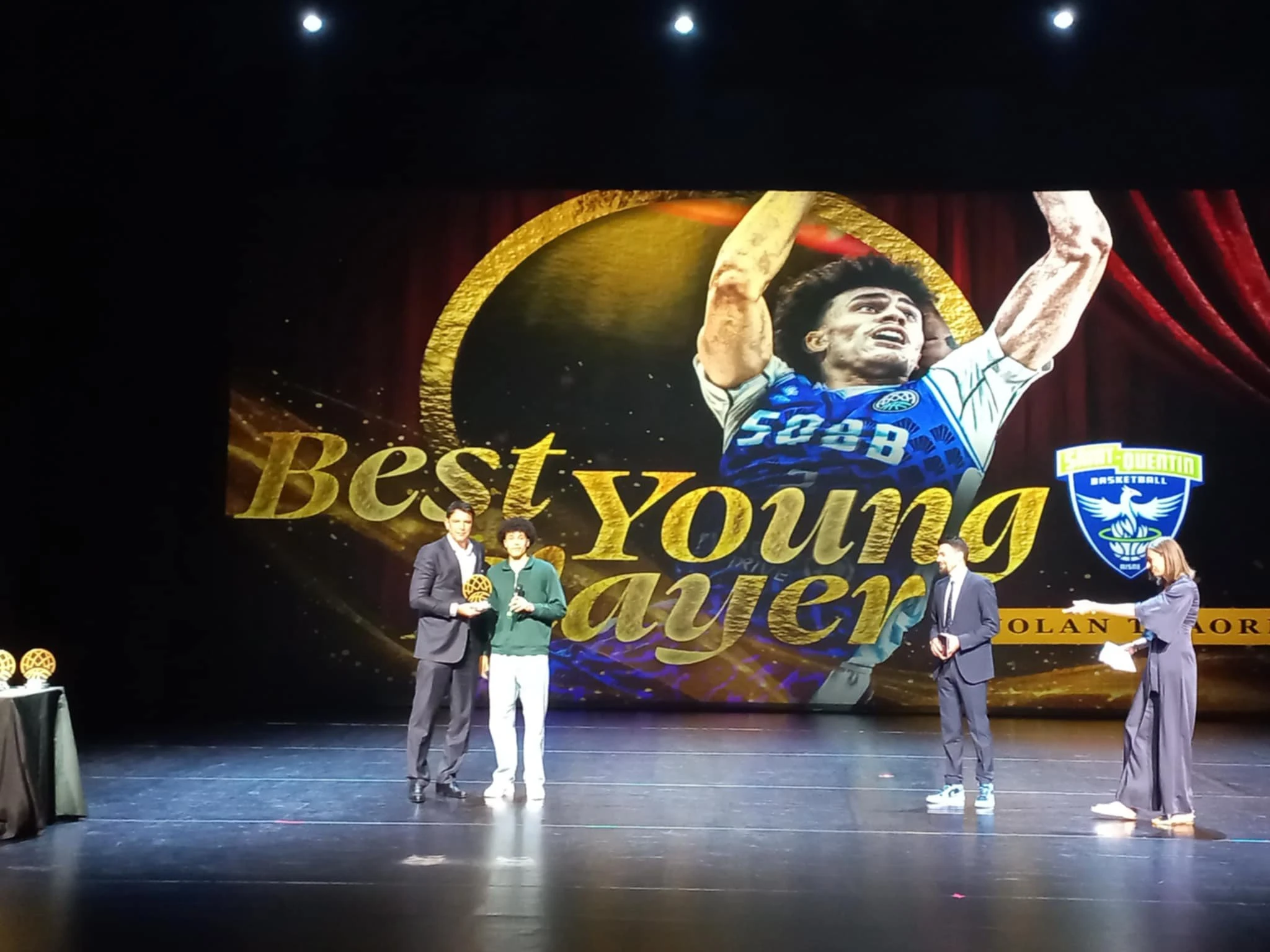 bafd00c9-adc9-4fde-a1cc-09923fd981c7.jpg?v=0