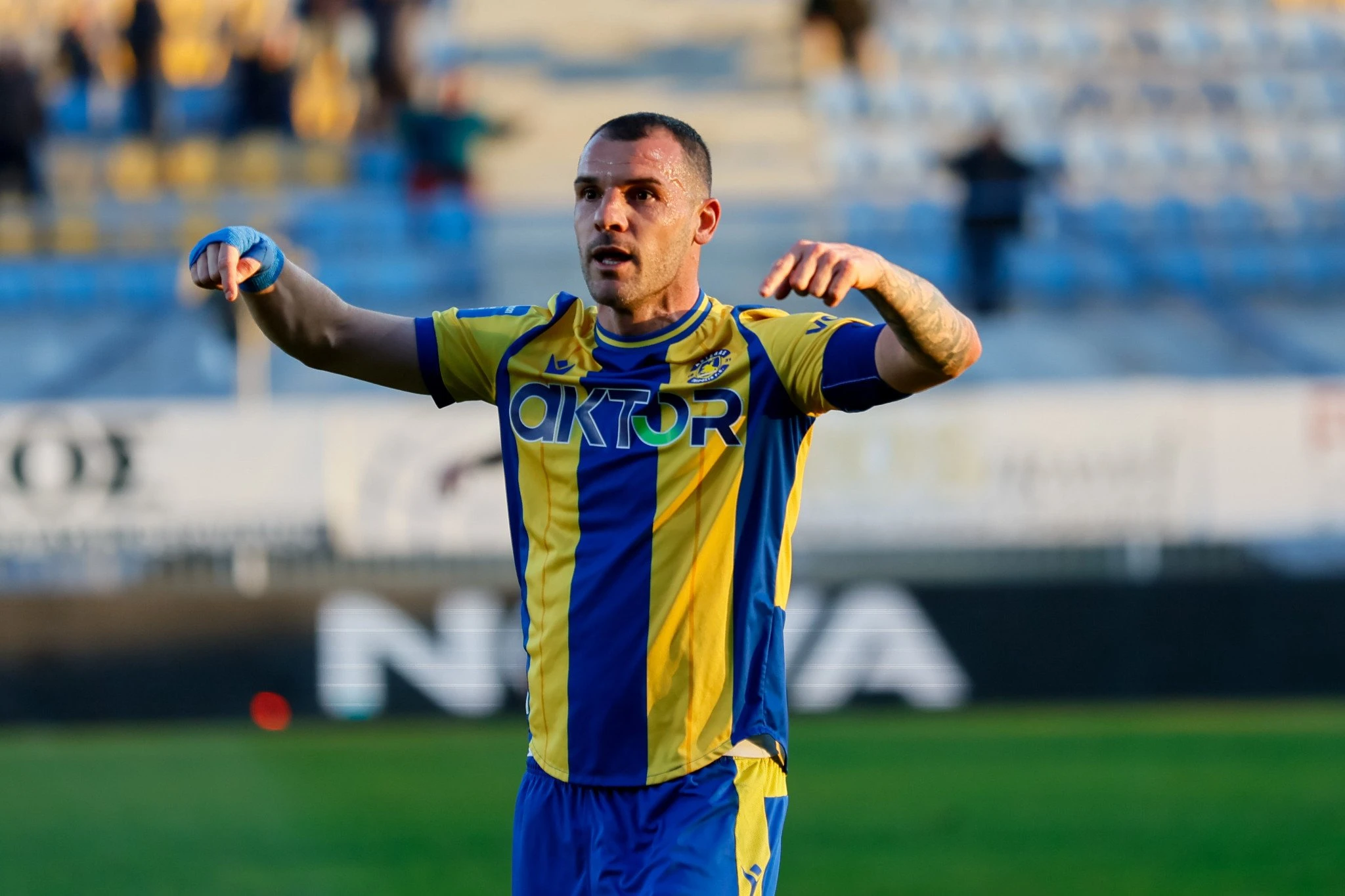 Ο&nbsp;Νίκος Καλτσάς πανηγυρίζει με τον Αστέρα AKTOR/Πηγή:&nbsp;Eurokinissi