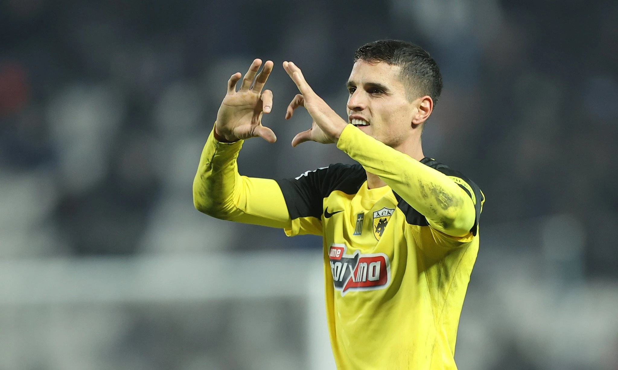 Ο Έρικ Λαμέλα πανηγυρίζει με την ΑΕΚ / Πηγή: Eurokinissi