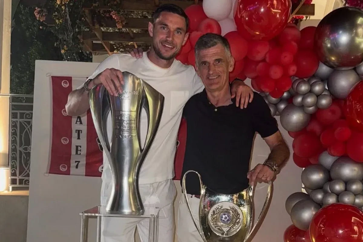 Ο Γιάρεμτσουκ και ο Μεντιλίμπαρ