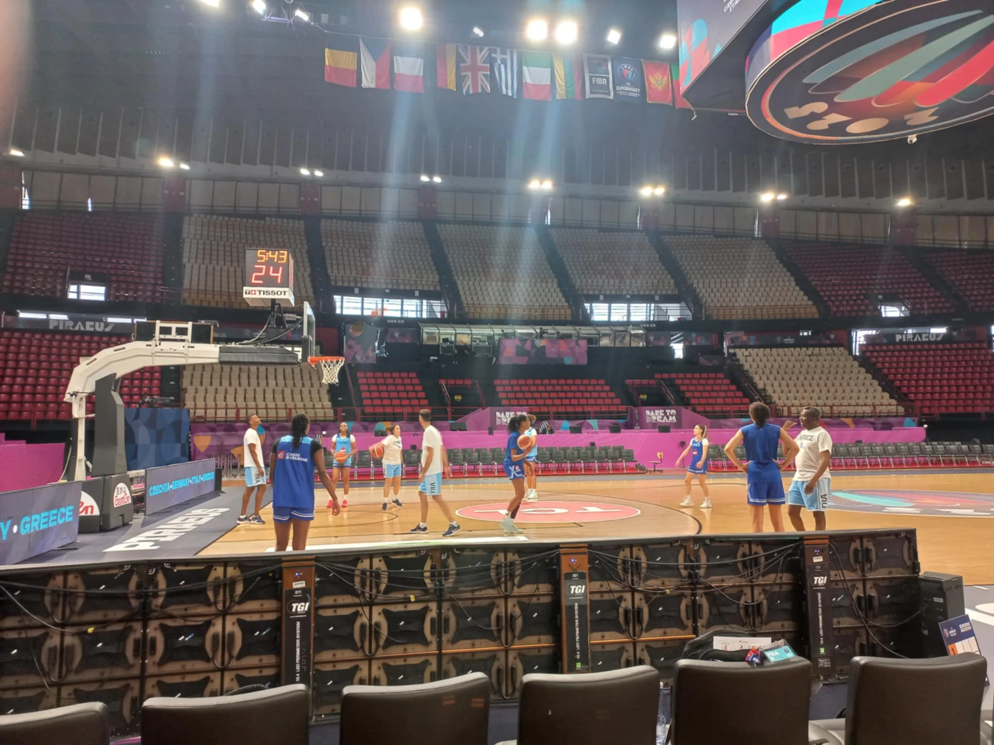 07a065b0-c68d-43b7-b73e-366cf3b9d631.jfif