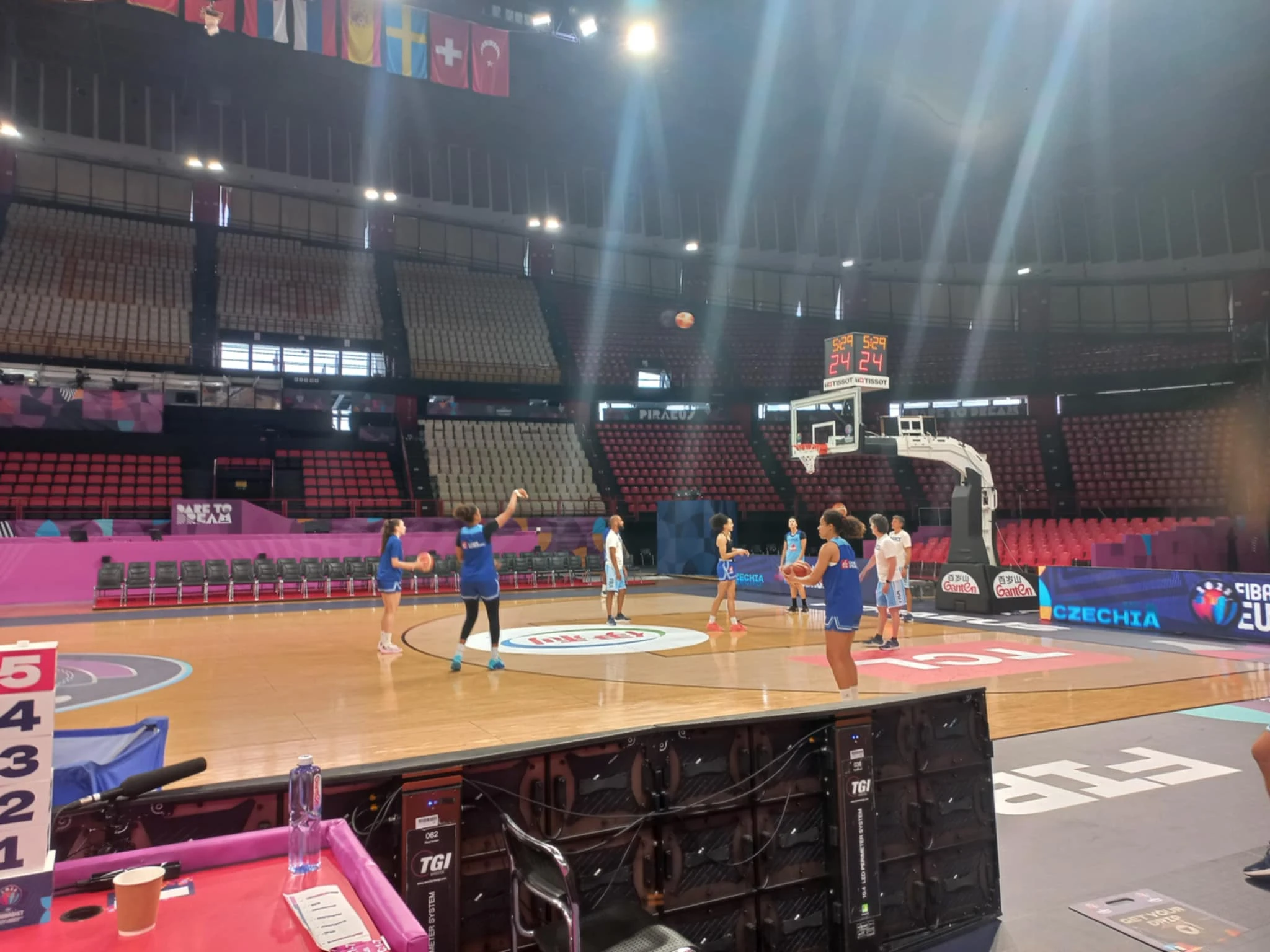 4e61f725-9d5b-48fc-83be-621fe818d829.jfif