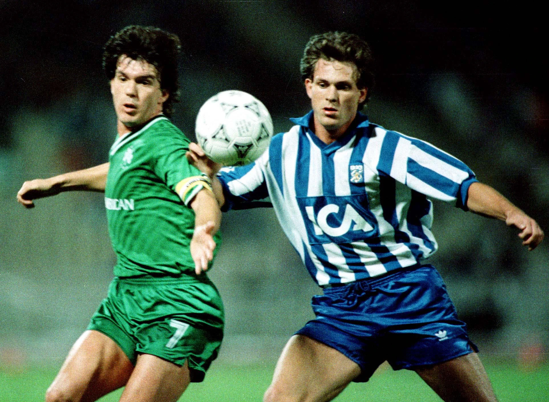 Ο Δημήτρης Σαραβάκος εναντίον της Γκέτεμποργκ το 1991 - ΠΗΓΗ: ΙΝΤΙΜΕ