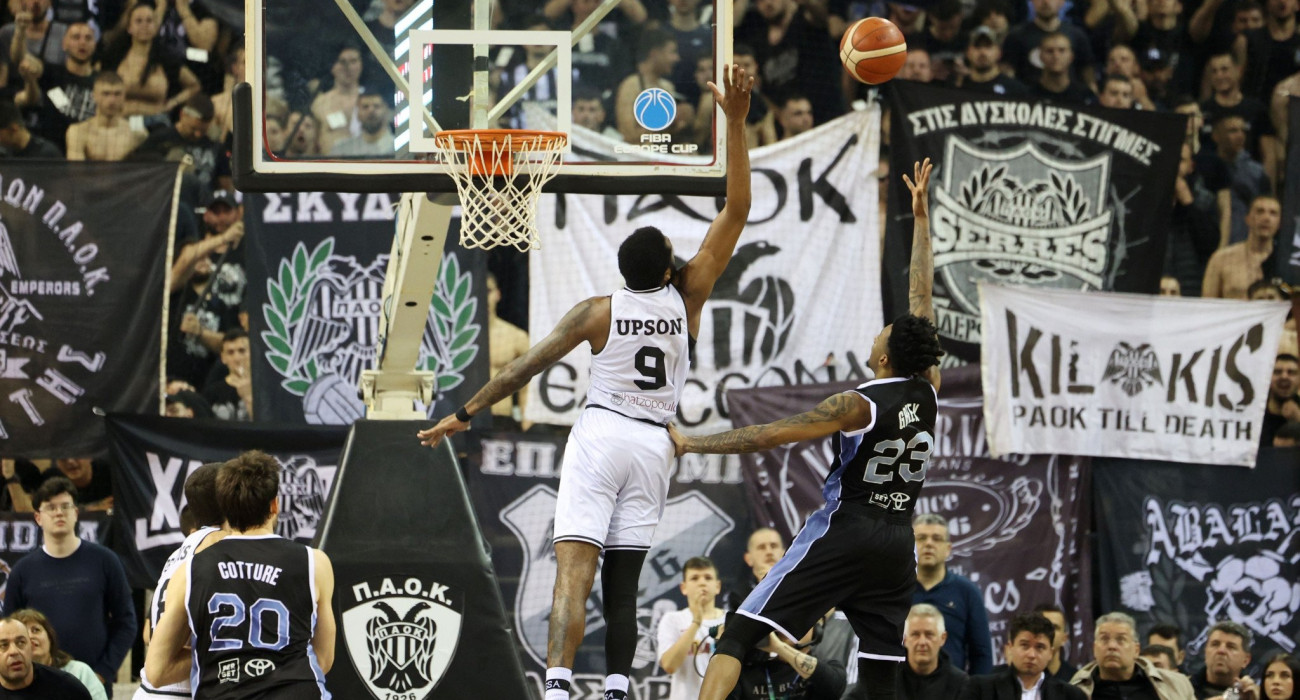 Γεμίζει το PAOK Sports Arena για τον μεγάλο ημιτελικό με Σολέ