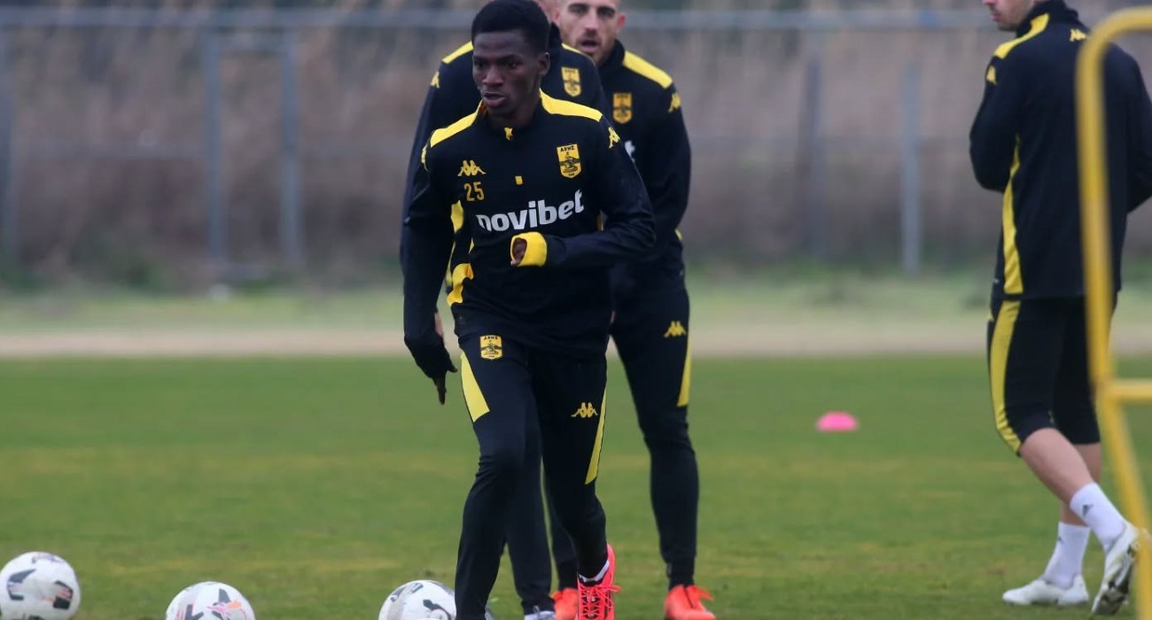 Τα τρία πρόσωπα του φιλικού με τον Πανσερραϊκό