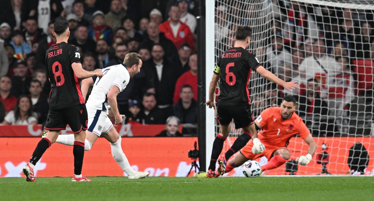 Στιγμιότυπο από την αναμέτρηση της Σερβίας με την Αγγλία / Πηγή: Imago