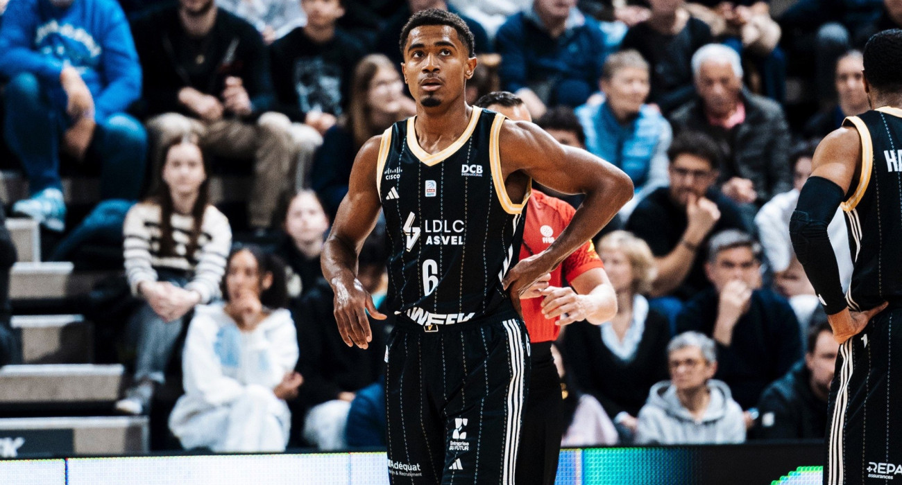 Περίπατος για την Βιλερμπάν με «βομβαρδισμό» και ρεκόρ!