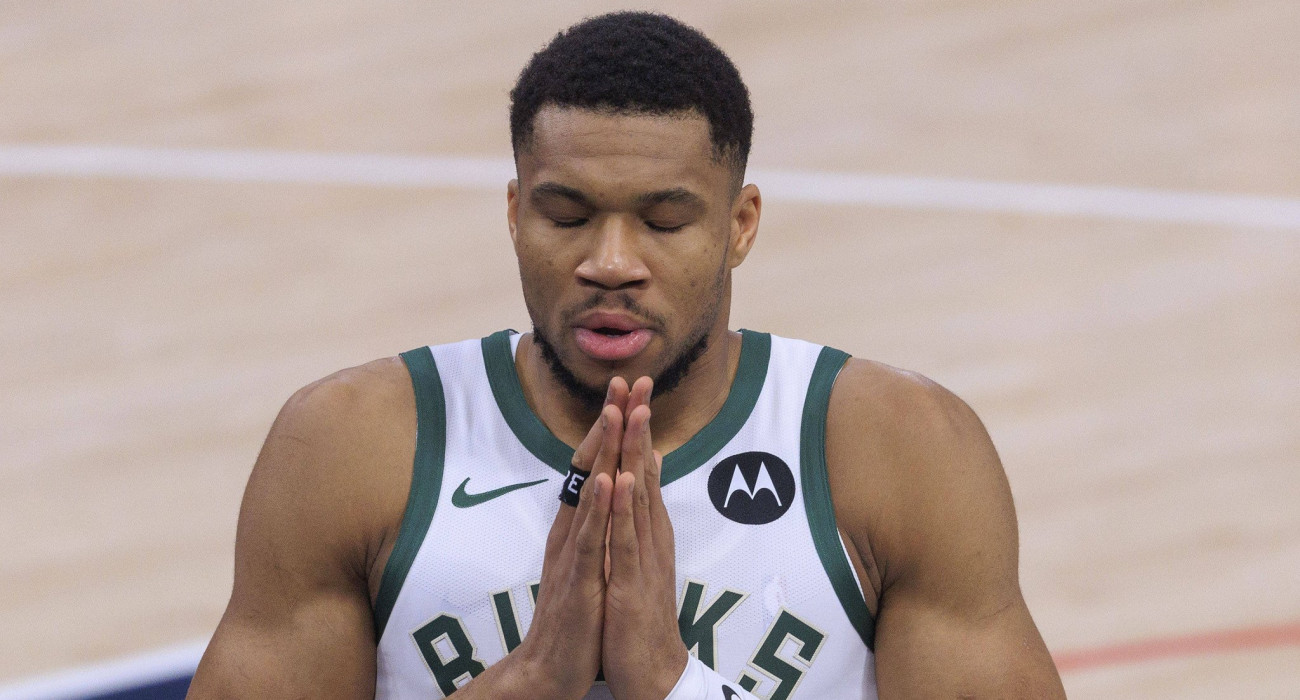 «Άλωσαν» το Λος Άντζελες οι Μπακς με ηγέτη Γιάννη