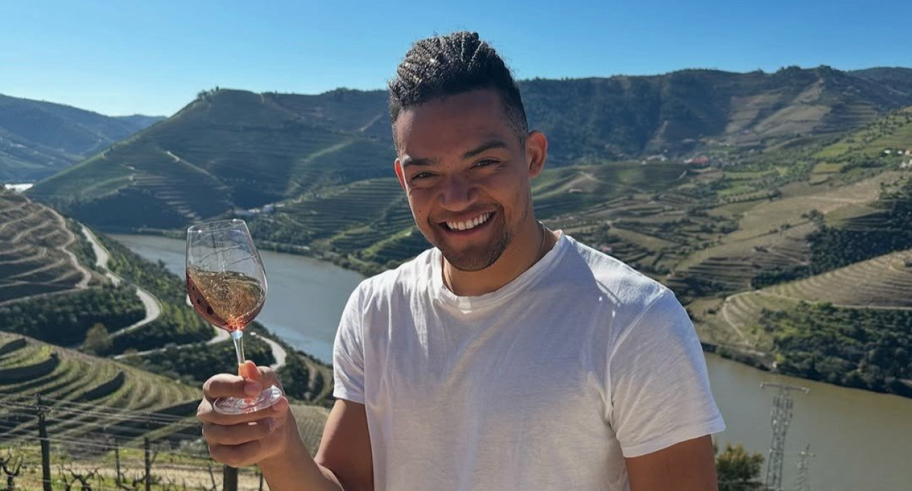 Χαλαρώνει στην Πορτογαλία ο Καραλής (pics)