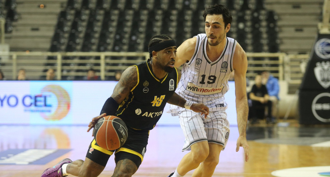 Ο Μάρκους Κιν και ο Δημήτρης Κατσίβελης/ Πηγή: Eurokinissi