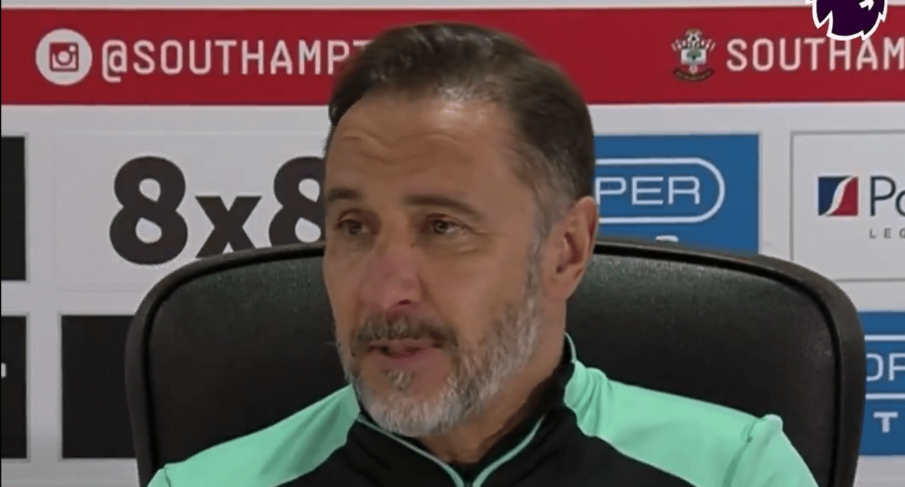 Ο Βίτορ Περέιρα στον πάγκο της Γουλβς/ Screenshot