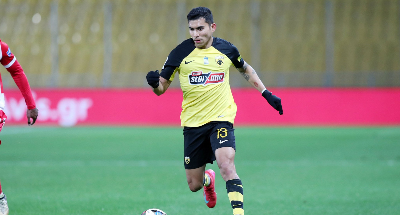 Ο Ορμπελίν Πινέδα σε αγώνα της ΑΕΚ / Πηγή: Intime