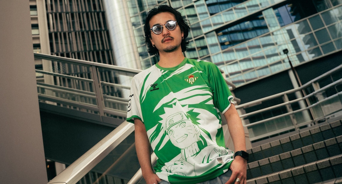 H... εμπνευσμένη φανέλα της Ρεάλ Μπέτις / Πηγή: Real Betis