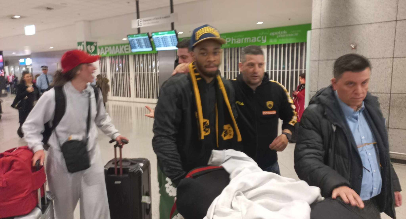 Στην Ελλάδα για την ΑΕΚ ο Ρεϊζόν Τάκερ (pic)