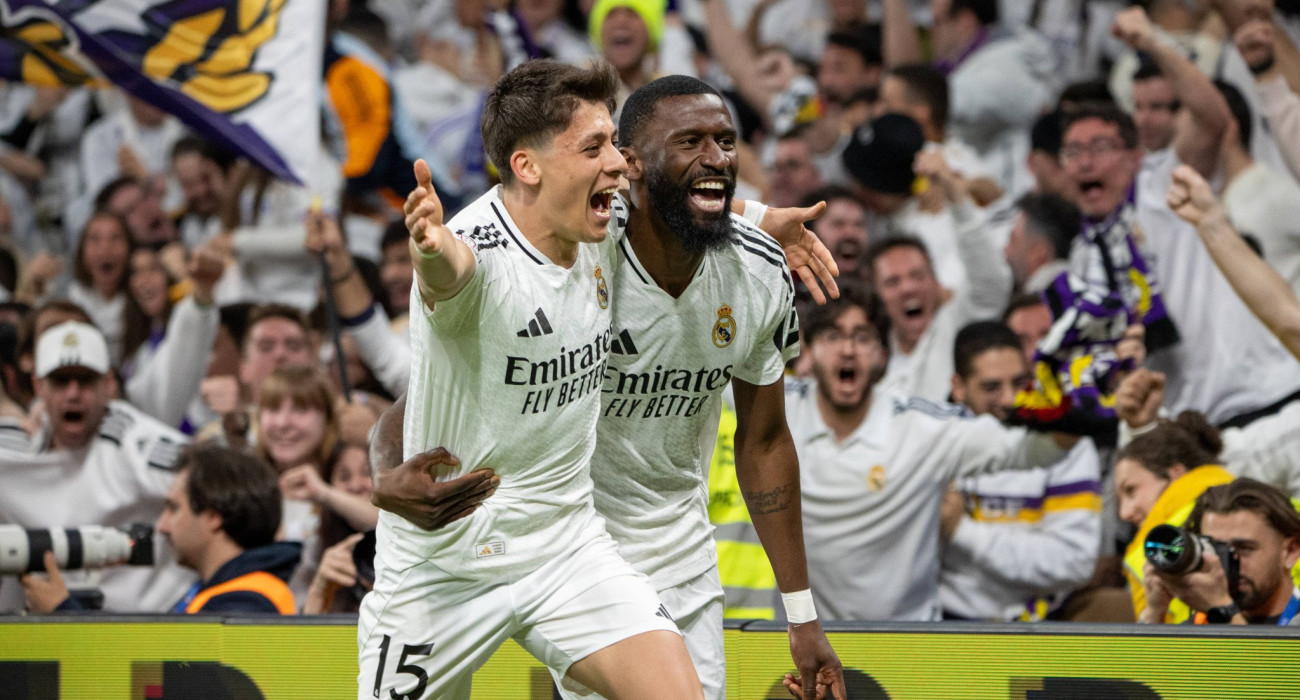 O Αντόνιο Ρούντιγκερ πανηγυρίζει με τον Αρντά Γκιουλέρ / Πηγή: Imago