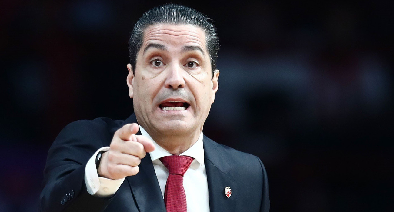 Ο Γιάννης Σφαιρόπουλος, Πηγή: Intime