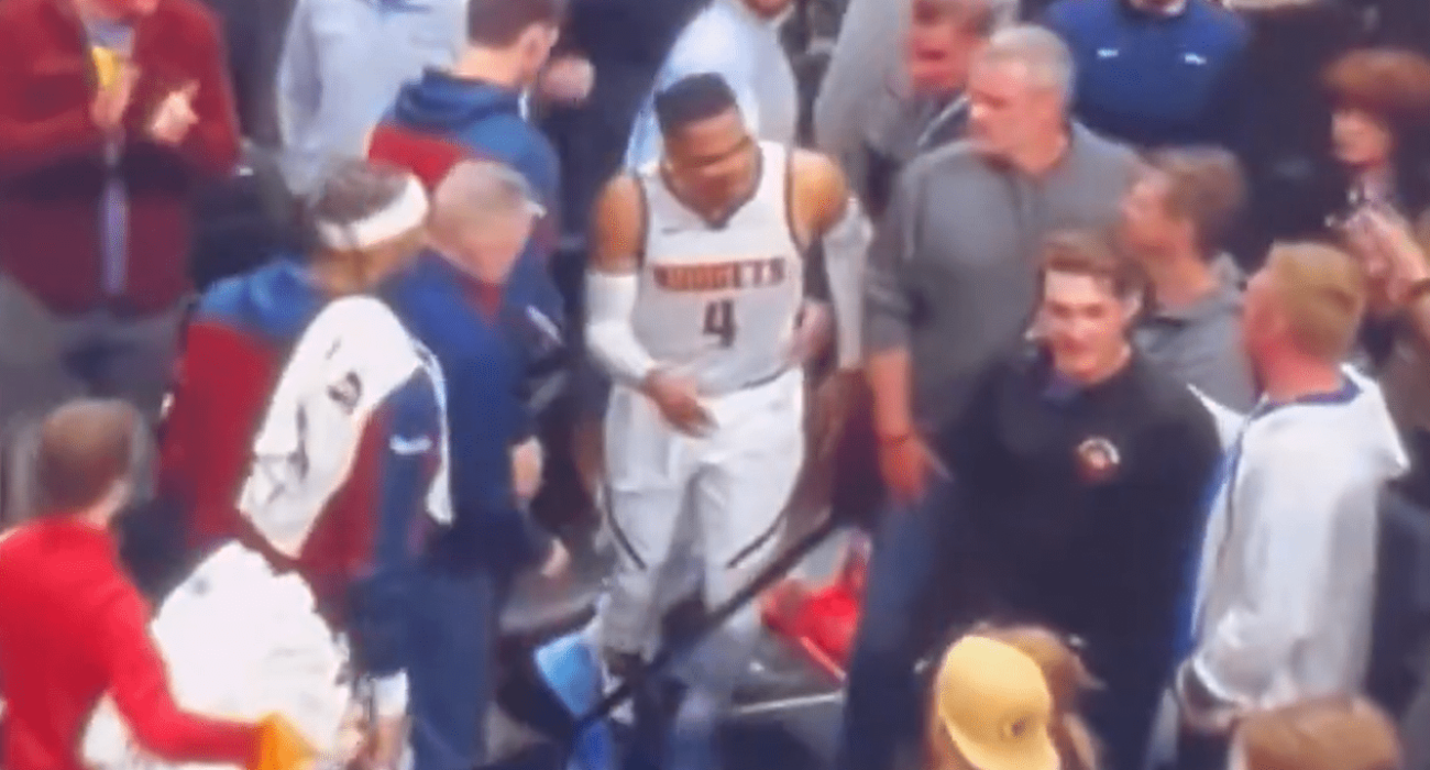 Ο καυγάς του Γουέστμπρουκ με οπαδό μετά το χαμένο λέι-απ νίκης (vid)