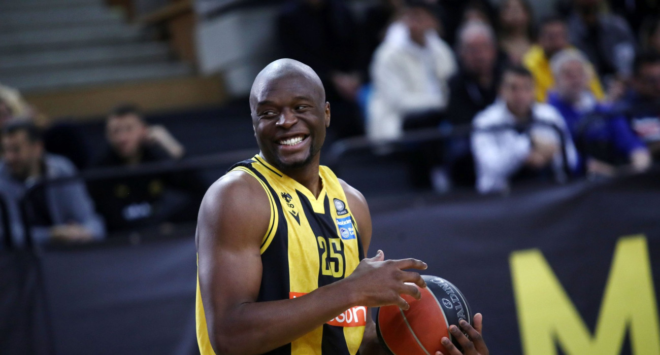 Ο Μφιόντου Καμπενγκέλε / Πηγή: Intime