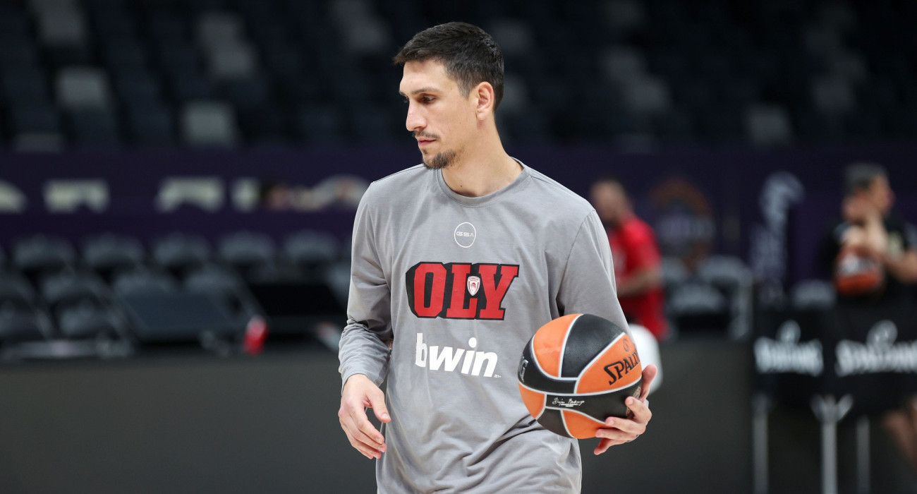 Ποιες ομάδες ερίζουν για τον ελεύθερο Γιαννούλη Λαρεντζάκη