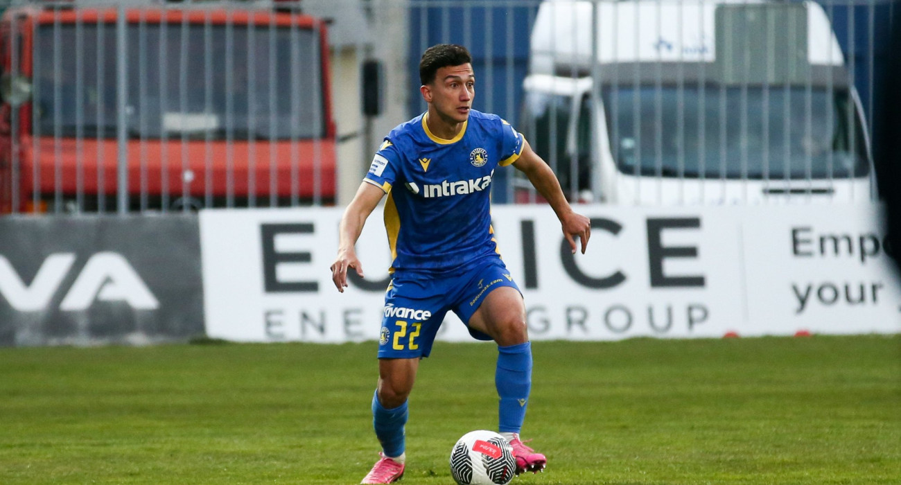 Στον Πανσερραϊκό ο Λύρατζης