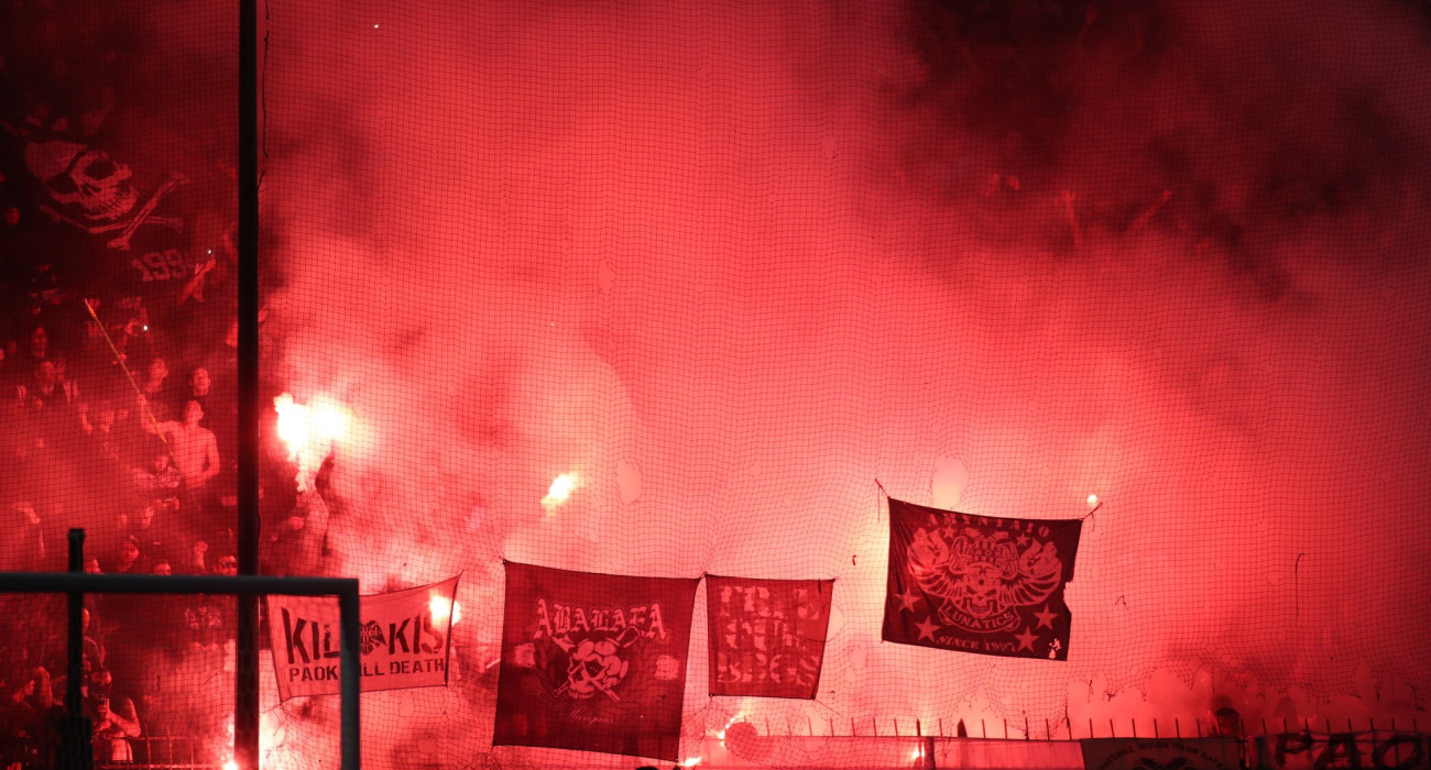 Οπαδοί ΠΑΟΚ: «Ο ΑΣ να φέρει στο τραπέζι Σαββίδη και Μυστακίδη»