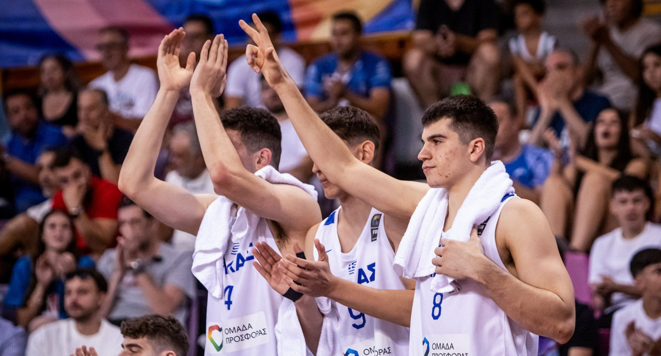 «Μάγος» Λιοτόπουλος περνά κάτω από το γαλλικό καλάθι και σκοράρει (vid)