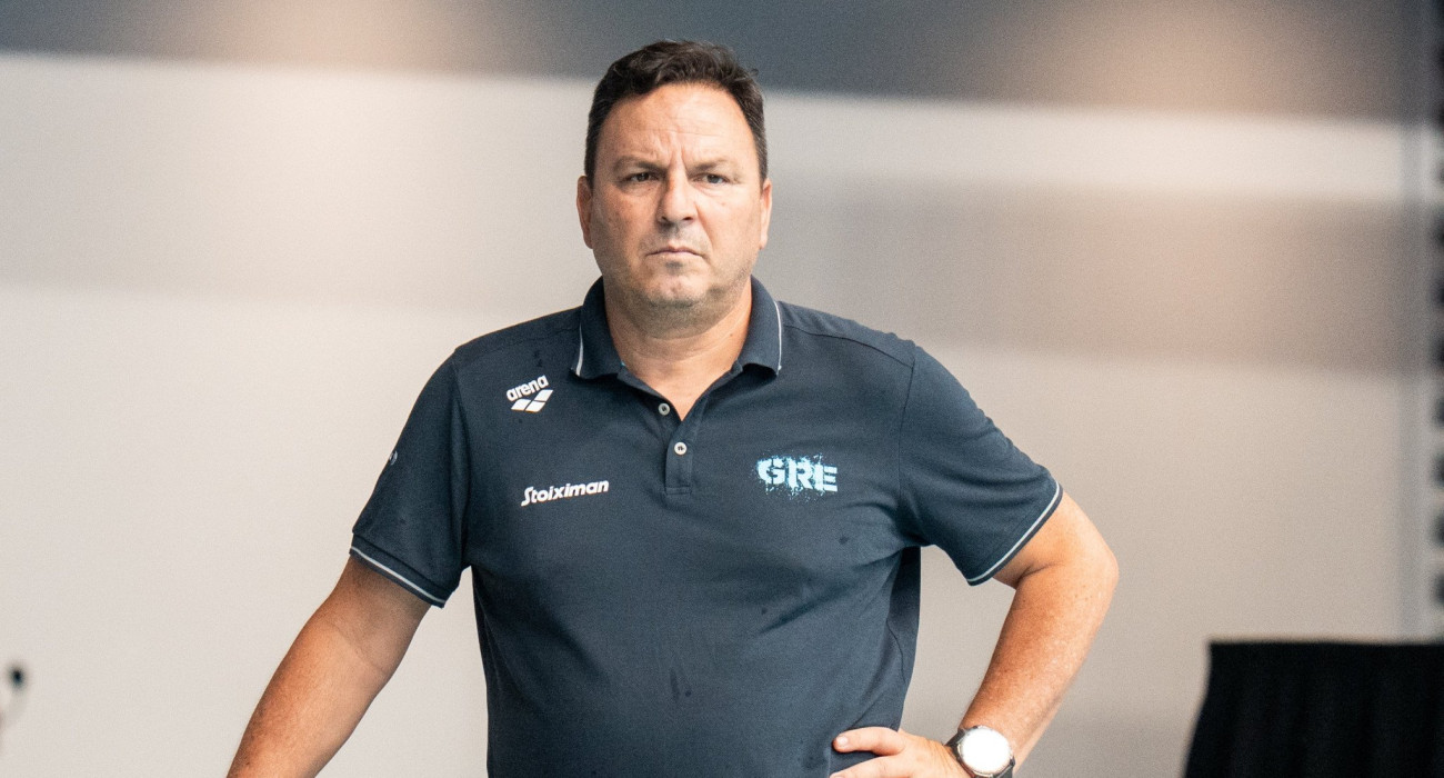 Ο προπονητής της Εθνικής Ελλάδος, Θοδωρής Βλάχος, στο Παγκόσμιο Πρωτάθλημα της Σιγκαπούρης / Πηγή: Eurokinissi