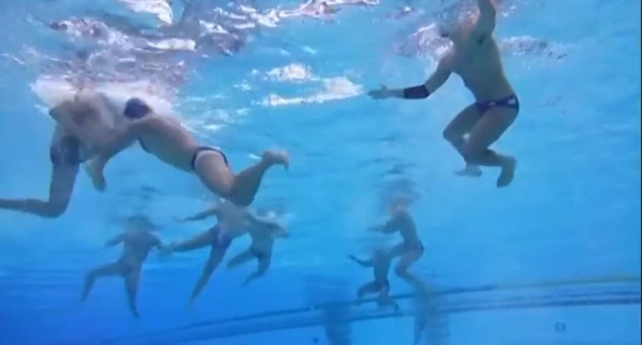 Η γονατιά του Γκράτα στον Αργυρόπουλο / Πηγή: Glomex