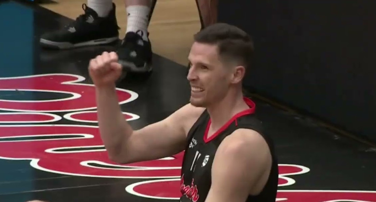 Άμπερκρομπι: «Ανυπομονώ να αγωνιστώ για τους σπουδαίους φιλάθλους του Περιστερίου»