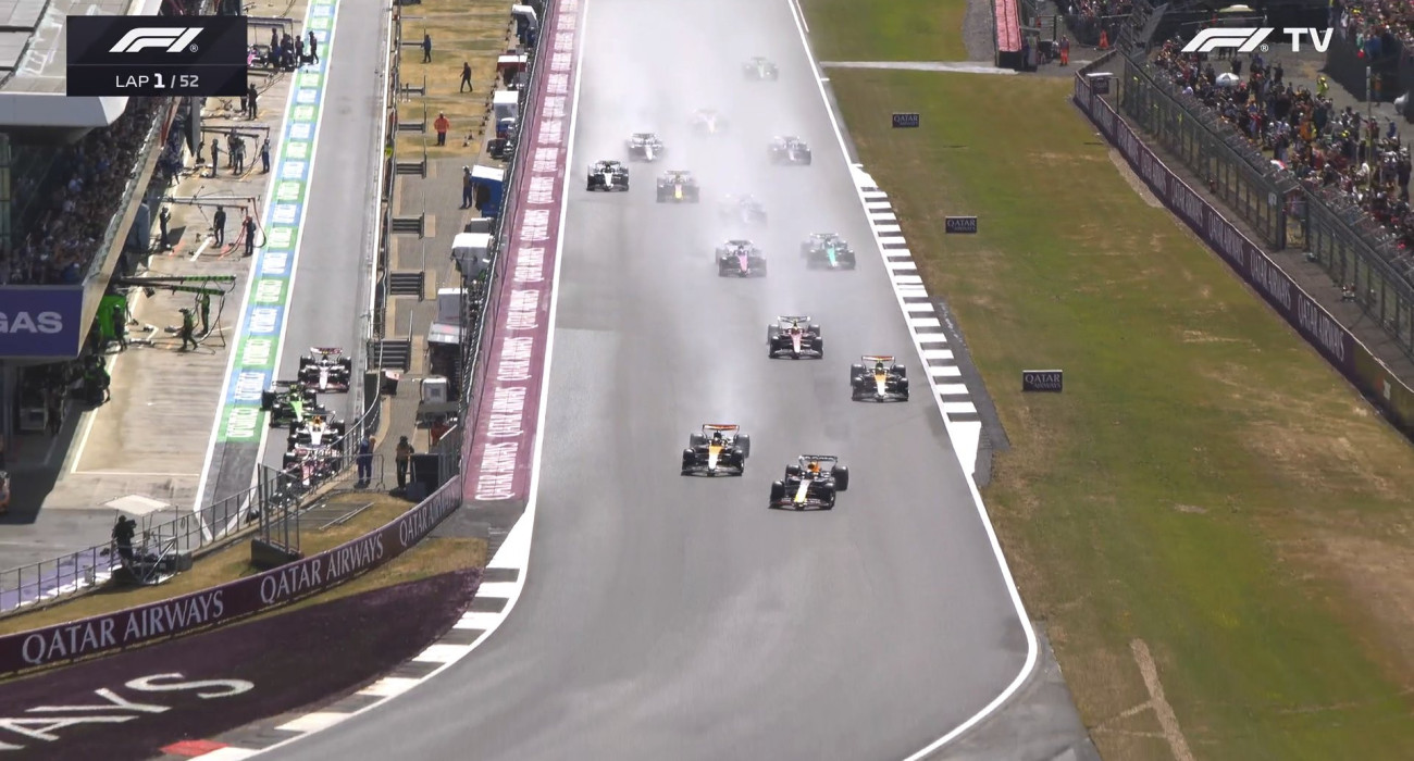 Στιγμιότυπο από αγώνα της Formula 1 / Screenshot